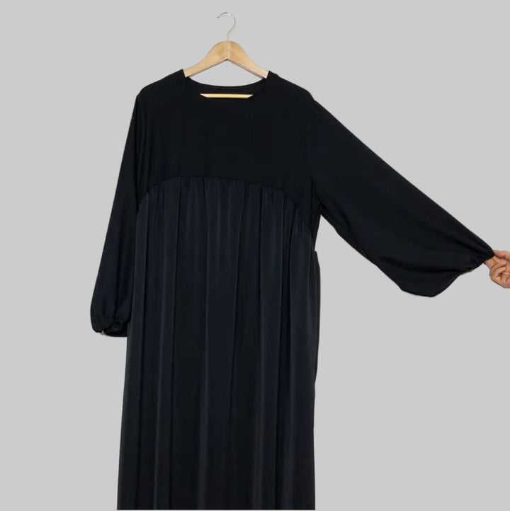 Abaya Lina mit Puffärmeln aus Medina-Seide